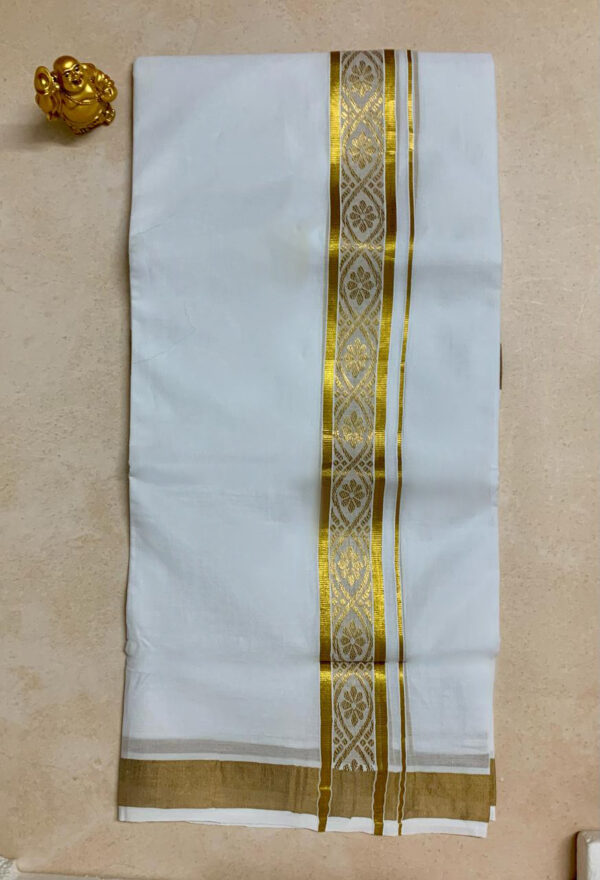 Cotton Bleach – Jacquard Weave Gold Border – Diamond Cutting Design Dhoti